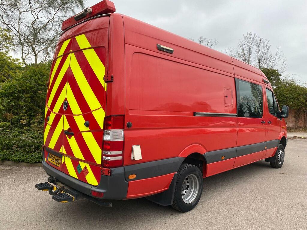 Mercedes-Benz Sprinter Combi Van 4X4 Xlwb 200959 Red #3
