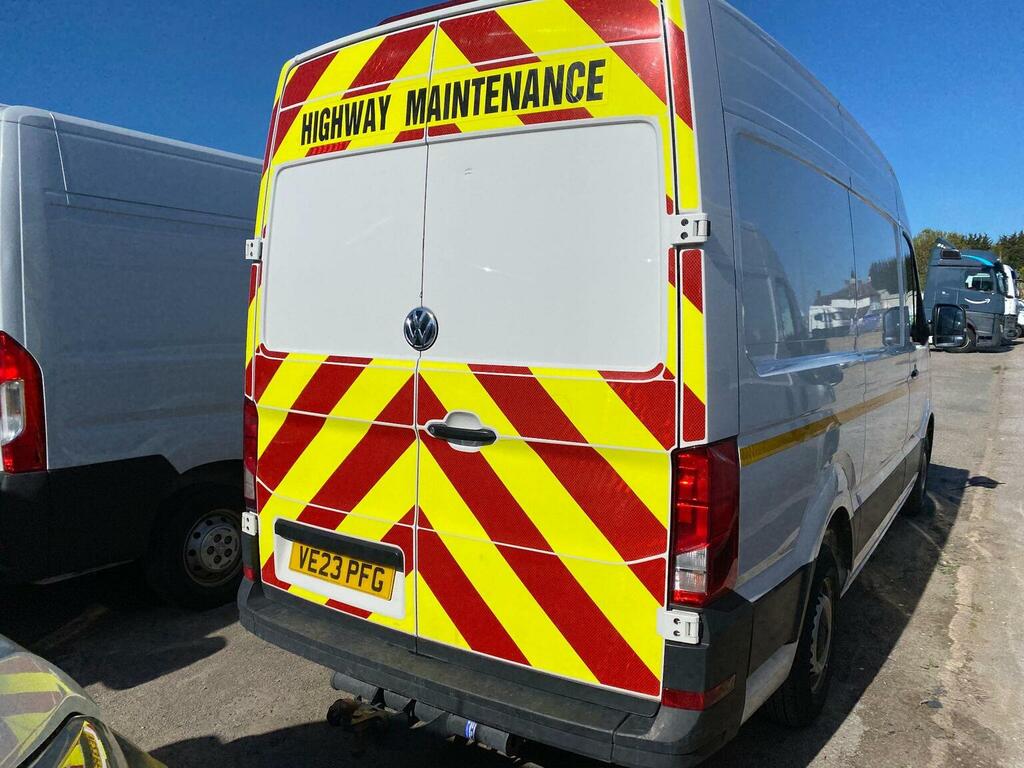 Volkswagen Crafter Panel Van 2.0 Tdi Cr35 Startline Fwd Mwb High Roof VE23PFG White #4
