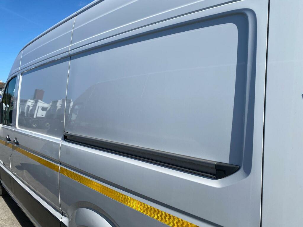 Volkswagen Crafter Panel Van 2.0 Tdi Cr35 Startline Fwd Mwb High Roof VE23PFG White #6