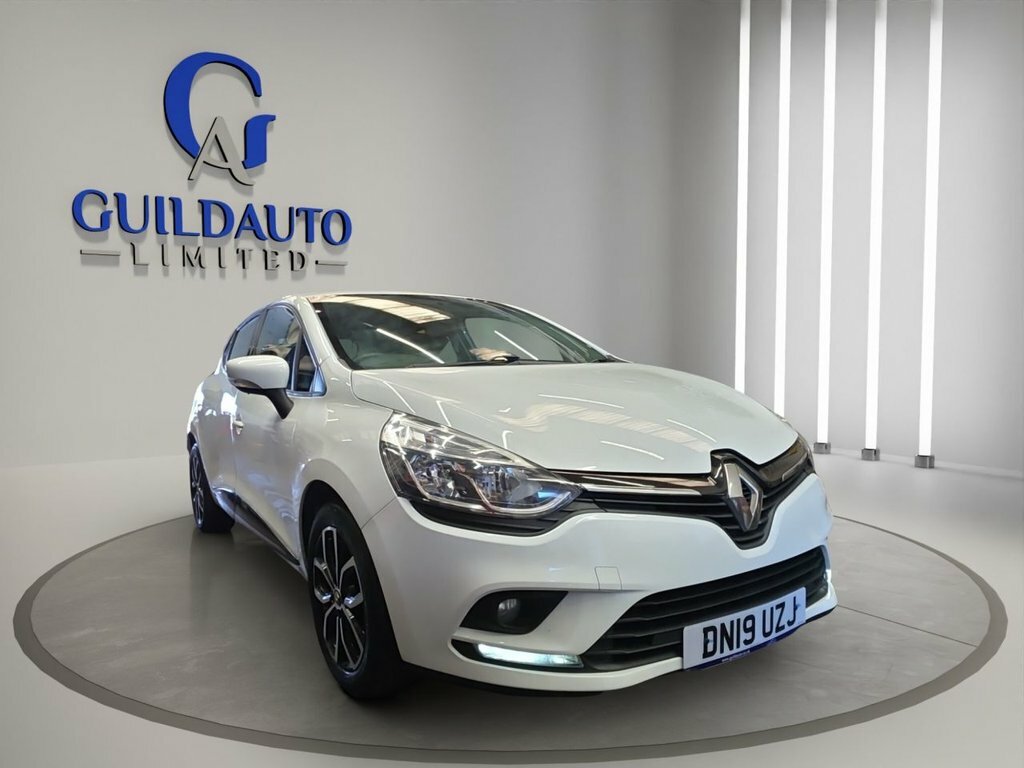 Renault Clio 0.9L Play DN19UZJ White #3