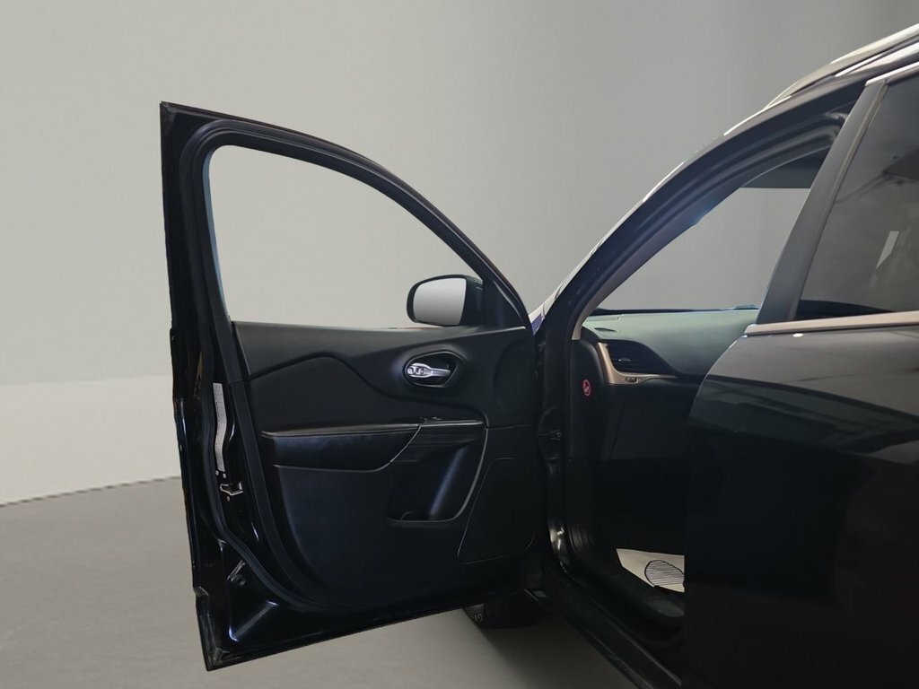 Jeep Cherokee 2L Longitude Plus Black #5