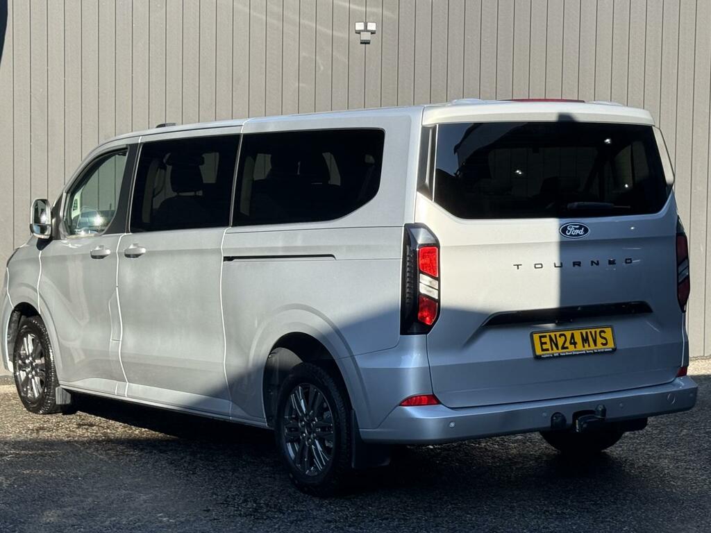 Ford Tourneo Custom 2.0 150Ps 320 Ecoblue Titanium Luxe Minibus Double Silver #3
