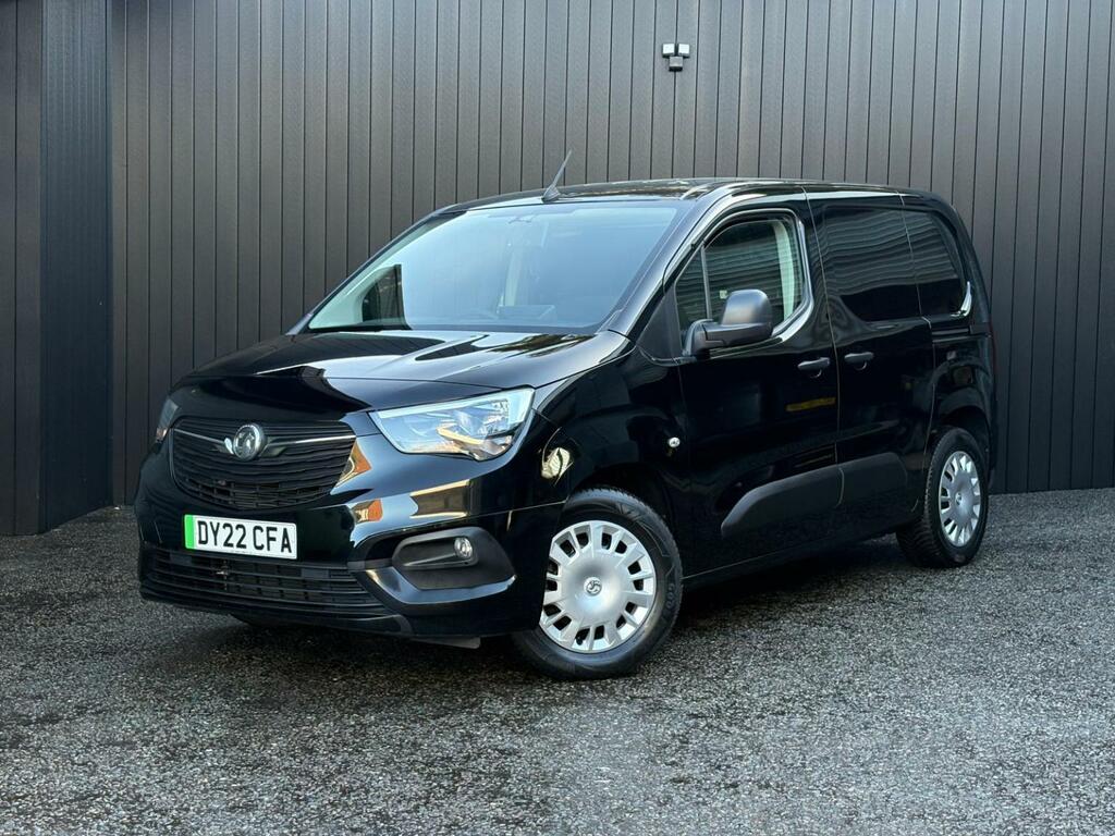Vauxhall Combo-e Life 2300 50Kwh Sportive Panel Van 6Dr Electri DY22CFA Black #6