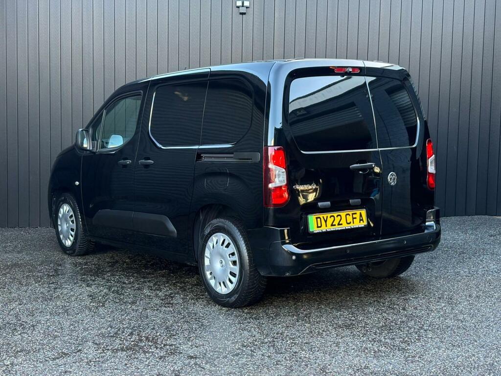 Vauxhall Combo-e Life 2300 50Kwh Sportive Panel Van 6Dr Electri DY22CFA Black #3