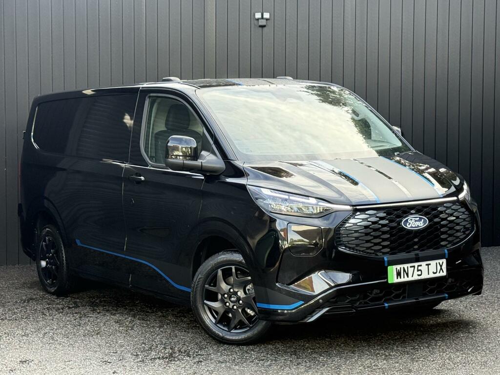 Ford Transit Custom 218Ps 320 65Kwh Sport Panel Van Black