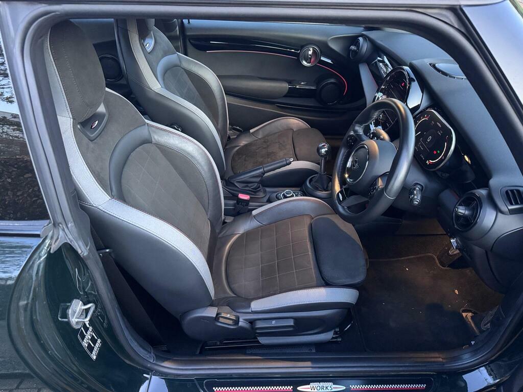 Mini Hatch 2.0 John Cooper Works Euro 6 S S HV22WTC Green #2