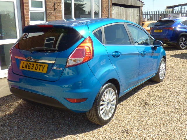 Ford Fiesta Hatchback 1.5 Tdci Titanium , Over 1000 Extras, 1 LK63DTY Blue #4