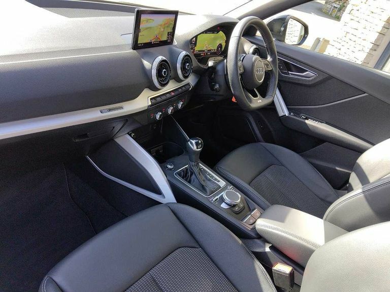 Audi Q2 Black Edition 35 Tfsi 150 Ps S Tronic KS24VBZ Black #2