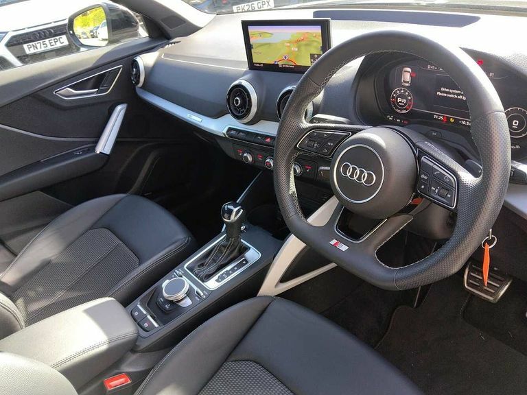 Audi Q2 Black Edition 35 Tfsi 150 Ps S Tronic KS24VBZ Black #6