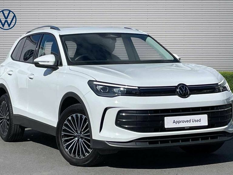 Volkswagen Tiguan 1.5 Etsi 150 Match Dsg White
