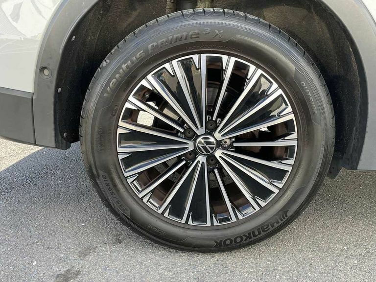 Volkswagen Tiguan 1.5 Etsi 150 Match Dsg PJ24XOV White #4