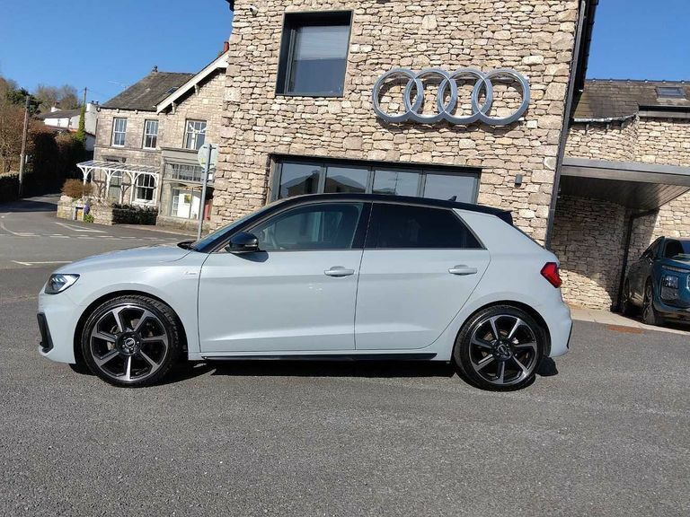 Audi A1 Black Edition 30 Tfsi 110 Ps 6-Speed PN71LHB Grey #4