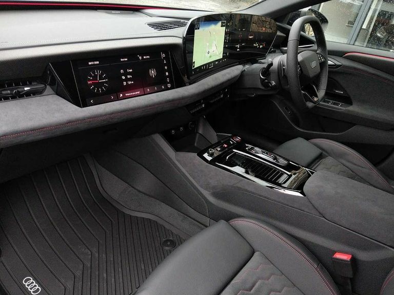 Audi A6 Sportback Edition 1 E-tron Quattro 315,00 Kw PJ75NMO Black #2