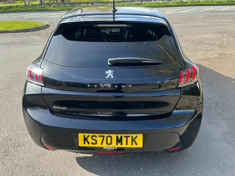 Peugeot 208 1.2 Puretech 100 Allure Premium KS70MTK Black #4