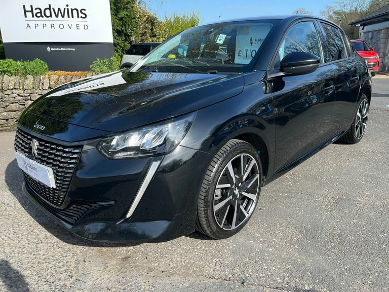 Peugeot 208 1.2 Puretech 100 Allure Premium Black