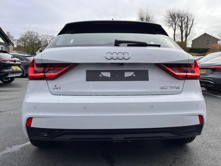 Audi A1 1.0 Tfsi 30 Sport Sportback Euro 6 Ss White #6