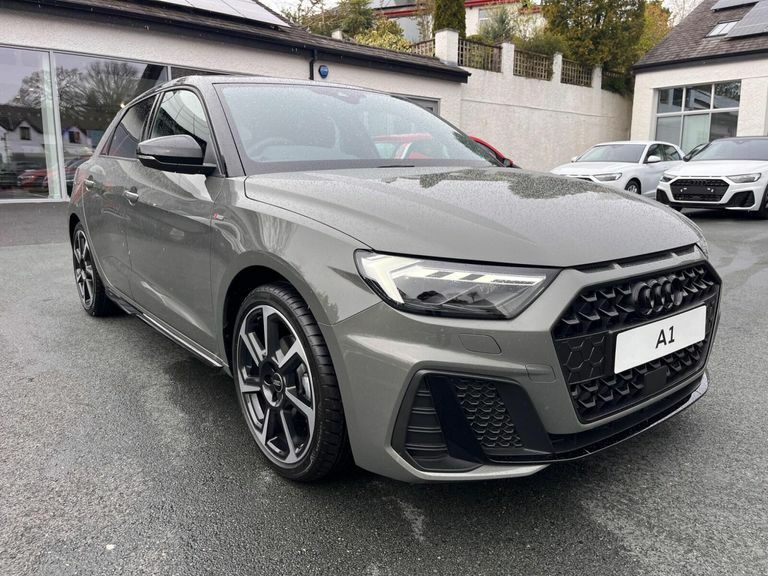 Audi A1 1.0 Tfsi 30 Black Edition Sportback S Tronic Euro Grey
