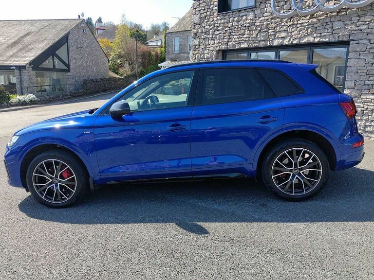Audi Q5 Edition 1 40 Tdi Quattro 204 Ps S Tronic PF72OMB Blue #4
