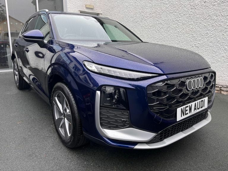 Audi Q3 1.5 Tfsi S Line S Tronic Euro 6 Ss Blue