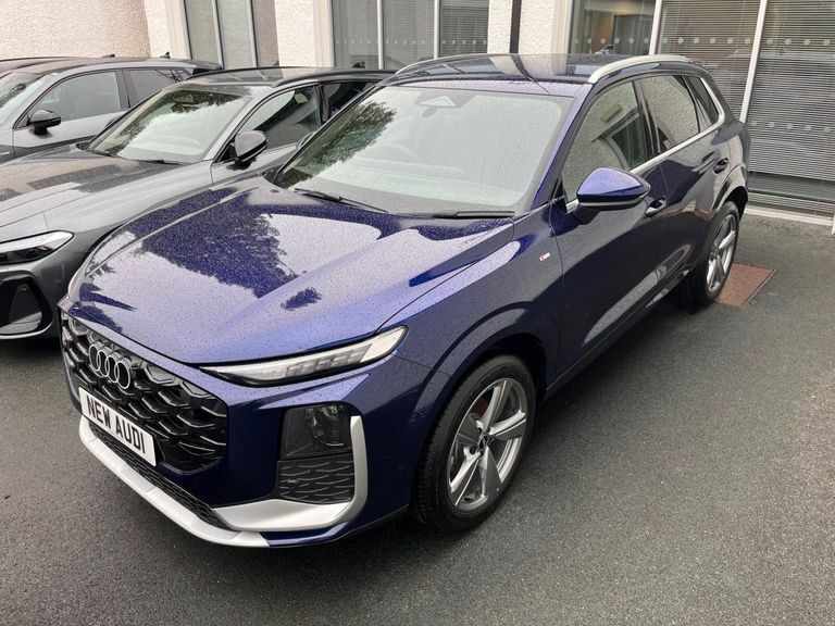 Audi Q3 1.5 Tfsi S Line S Tronic Euro 6 Ss Blue #2