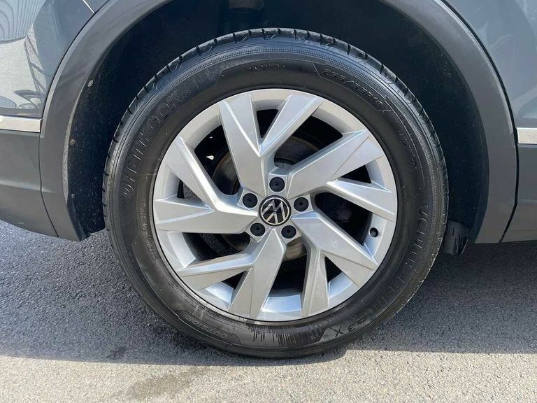 Volkswagen Tiguan 1.5 Tsi 150 Life PF22PRZ Grey #5