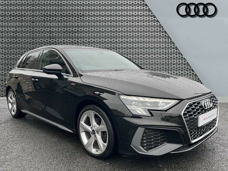 Audi A3 Sportback S Line 35 Tfsi 150 Ps 6-Speed Black