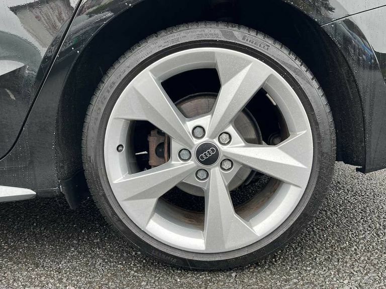 Audi A3 Sportback S Line 35 Tfsi 150 Ps 6-Speed PJ23SYG Black #5