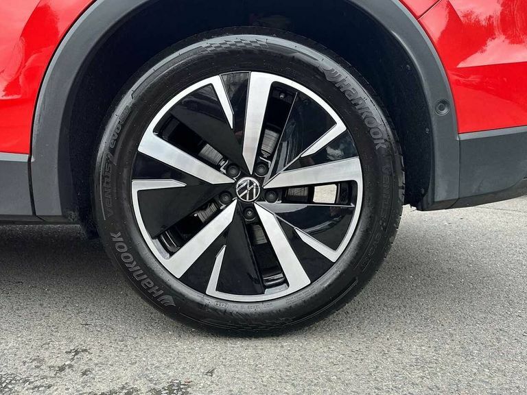 Volkswagen Tiguan 1.5 Etsi 150 Match Dsg PJ75YWR Red #5