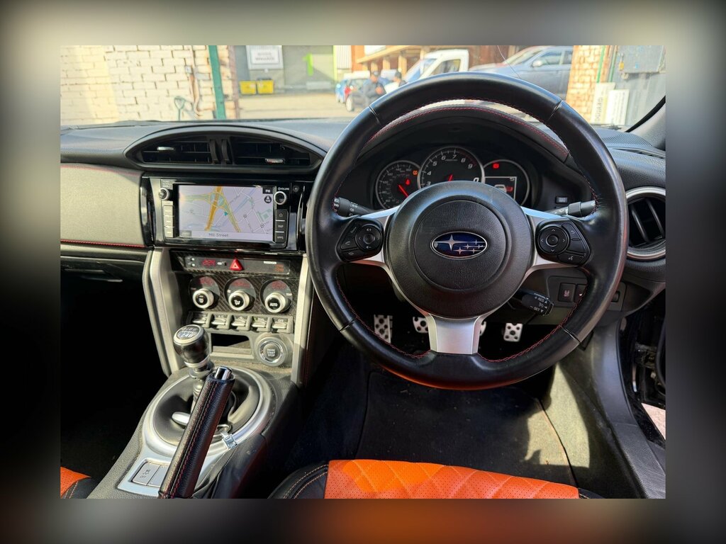 Subaru BRZ Se Lux Silver #8