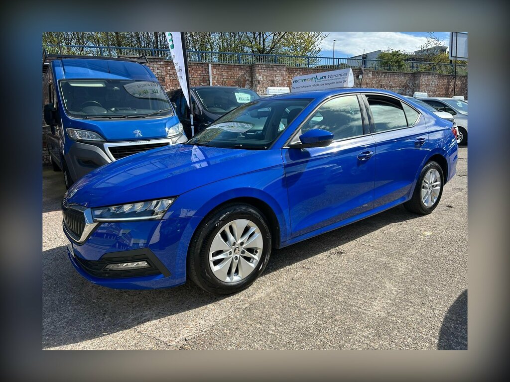 Skoda Octavia 1.5 Tsi Act Se Technology Euro 6 Ss LB22AKG Blue #2