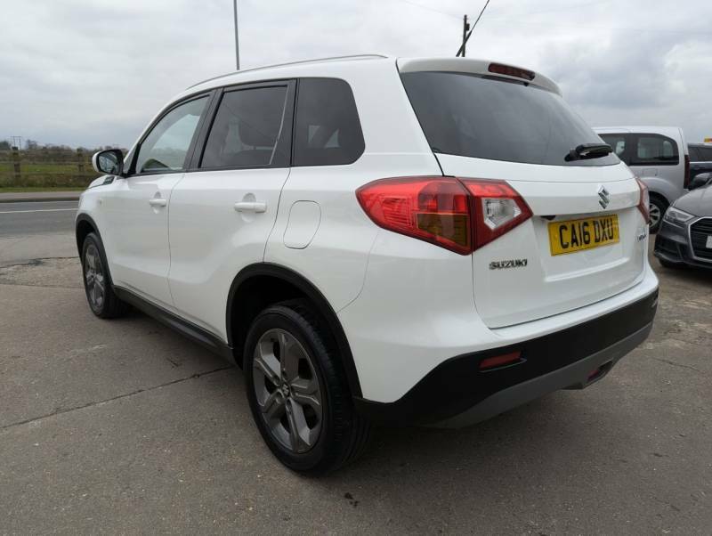 Suzuki Vitara 1.6 Ddis Sz-t - 2016 16 CA16DXU White #3