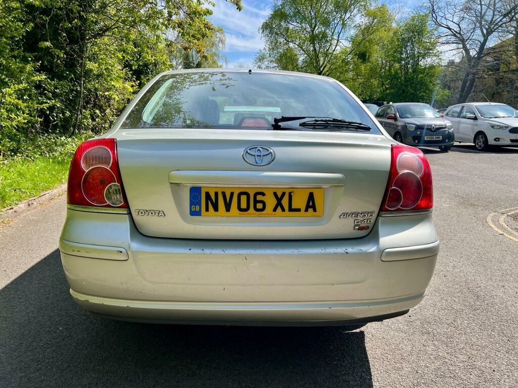 Toyota Avensis 2.2 D-4d T180 Silver #4