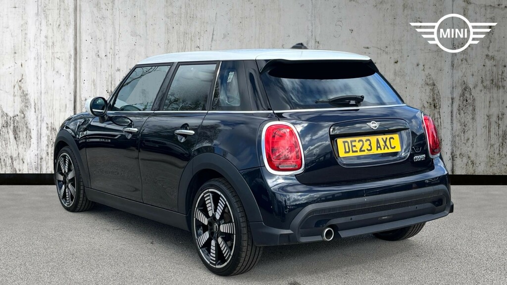 Mini Hatch 1.5 Cooper Exclusive Steptronic Euro 6 Ss Black #2
