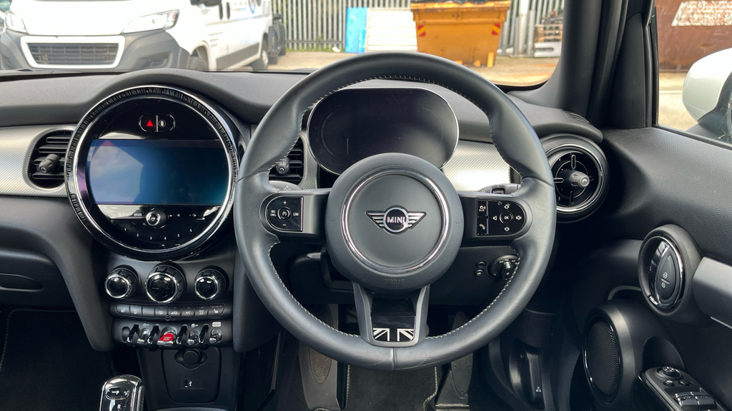 Mini Hatch 1.5 Cooper Exclusive Steptronic Euro 6 Ss Black #5