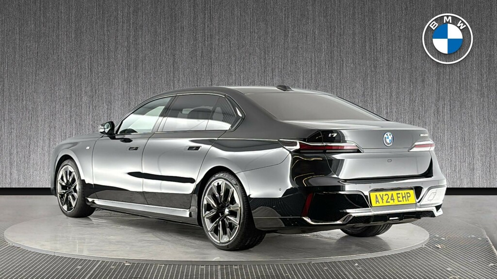 BMW i7 50 105.7Kwh M Sport Edrive Black #2