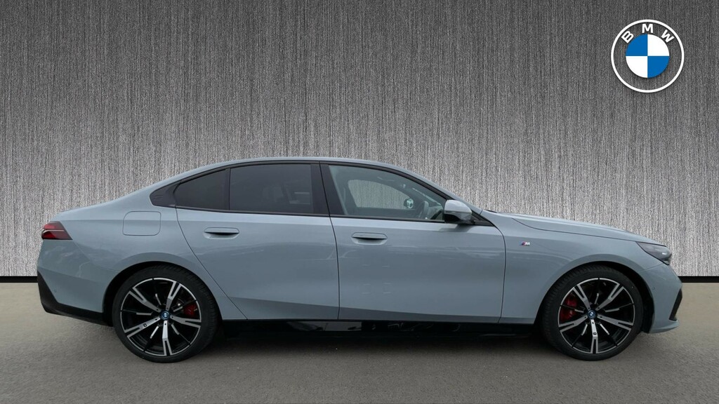 BMW i5 40 83.9Kwh M Sport Pro Edrive 11Kw Charg Grey #3