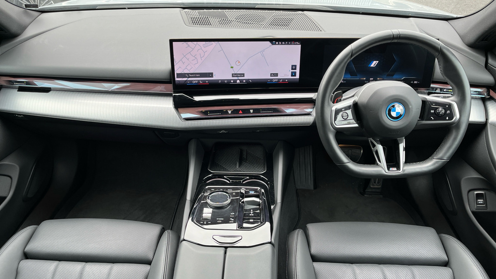 BMW i5 40 83.9Kwh M Sport Pro Edrive 11Kw Charg Grey #4