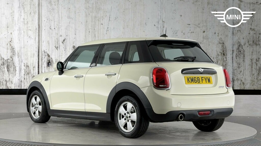 Mini Hatch 1.5 Cooper Steptronic Euro 6 Ss White #2