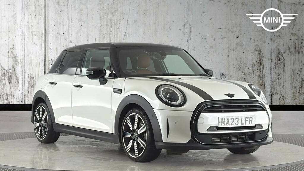 Mini Hatch 1.5 Cooper Exclusive Steptronic Euro 6 Ss White