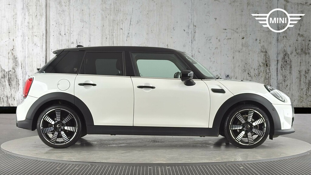 Mini Hatch 1.5 Cooper Exclusive Steptronic Euro 6 Ss White #3