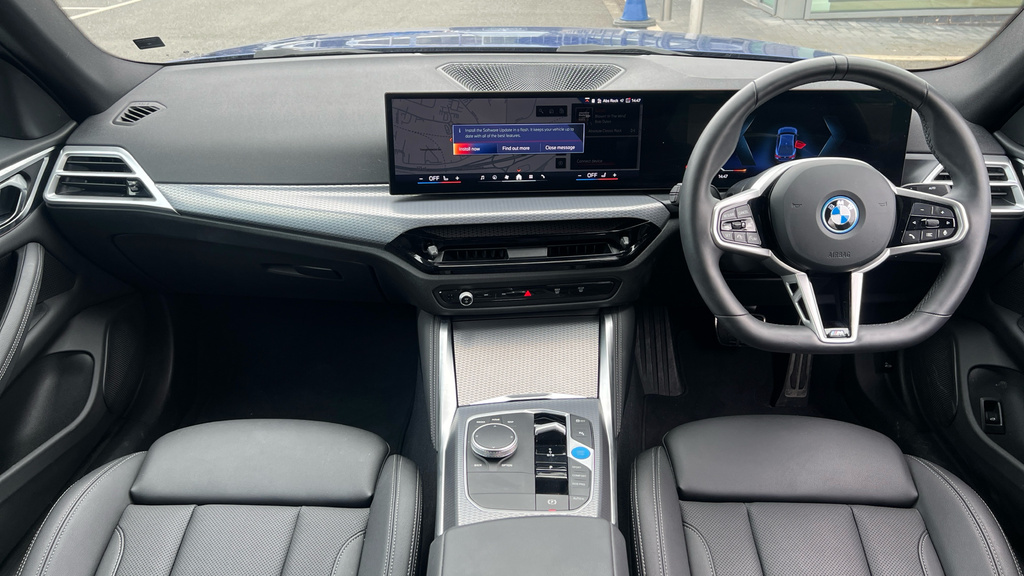 BMW i4 40 83.9Kwh M Sport Gran Coupe Edrive Blue #4