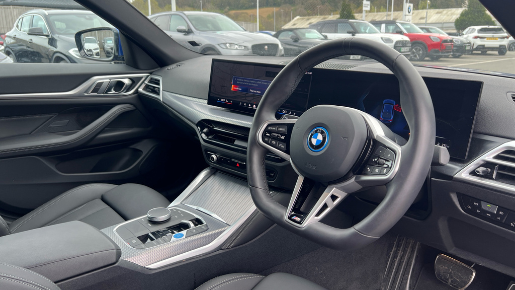 BMW i4 40 83.9Kwh M Sport Gran Coupe Edrive Blue #6
