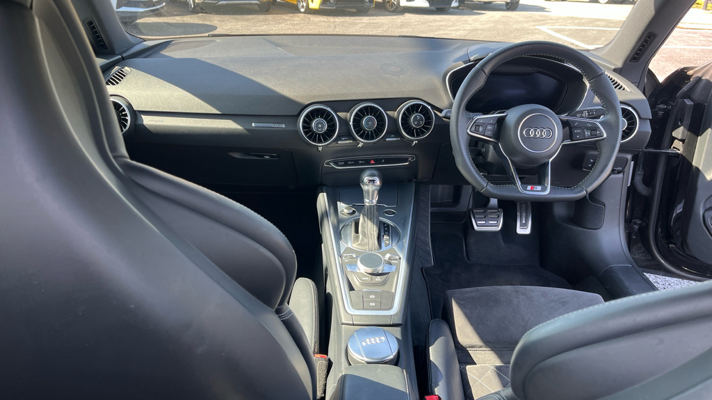 Audi TT 2.0 Tfsi 40 S Line S Tronic Euro 6 Ss Black #4