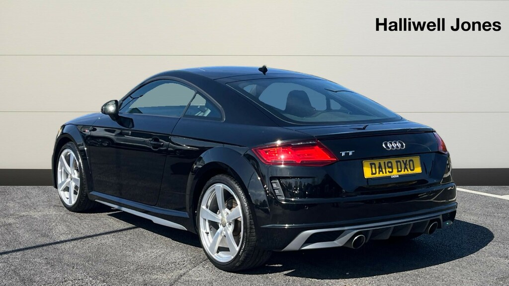 Audi TT 2.0 Tfsi 40 S Line S Tronic Euro 6 Ss Black #2