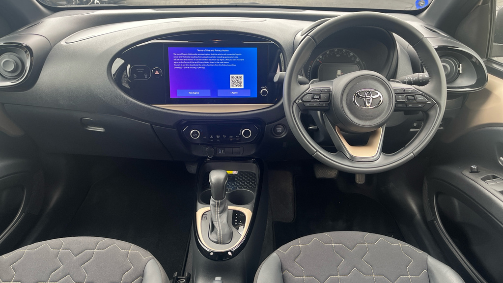 Toyota Aygo X 1.0 Vvt-i Exclusive X-shift Euro 6 Ss Beige #4
