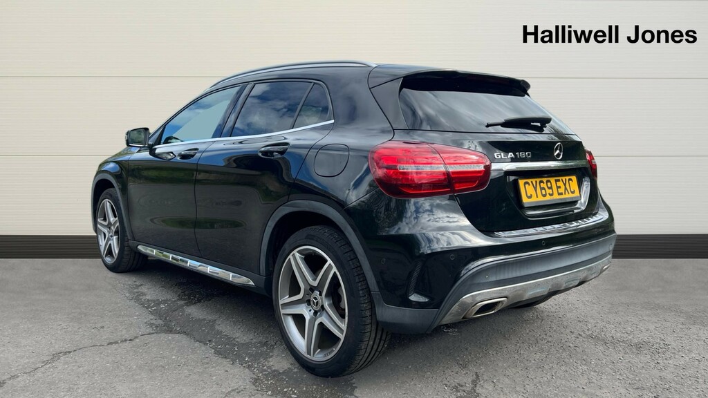 Mercedes-Benz GLA Class 1.6 Gla180 Amg Line Edition 7G-dct Euro 6 Ss Black #2