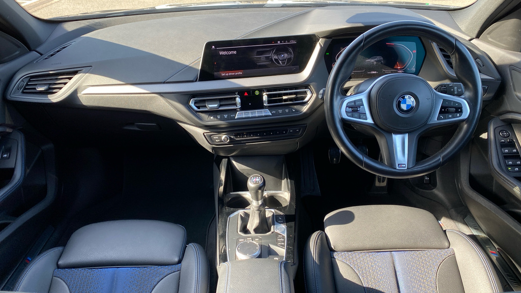 BMW 1 Series 1.5 118I M Sport Lcp Euro 6 Ss Grey #4