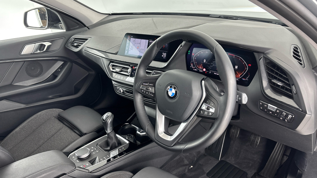 BMW 1 Series 1.5 118I Sport Lcp Euro 6 Ss Grey #6