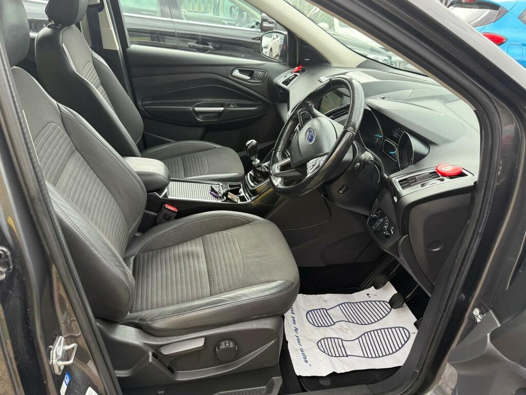 Ford Kuga 1.5T Ecoboost Titanium 2Wd Euro 6 Ss EX18RZY #2