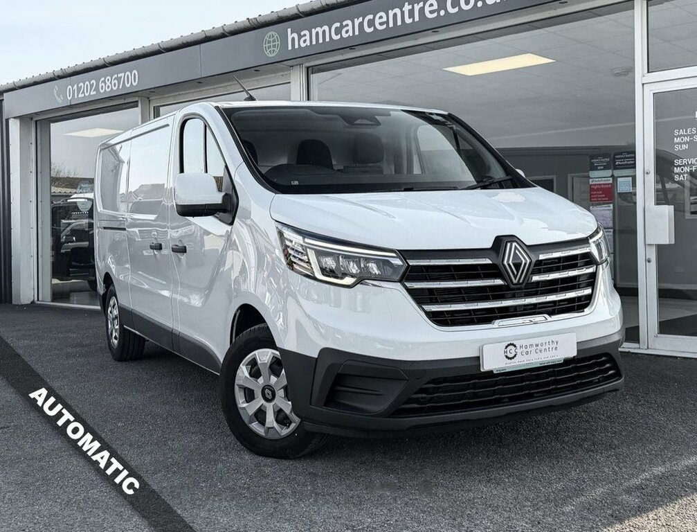 Renault Trafic 2L Advance White
